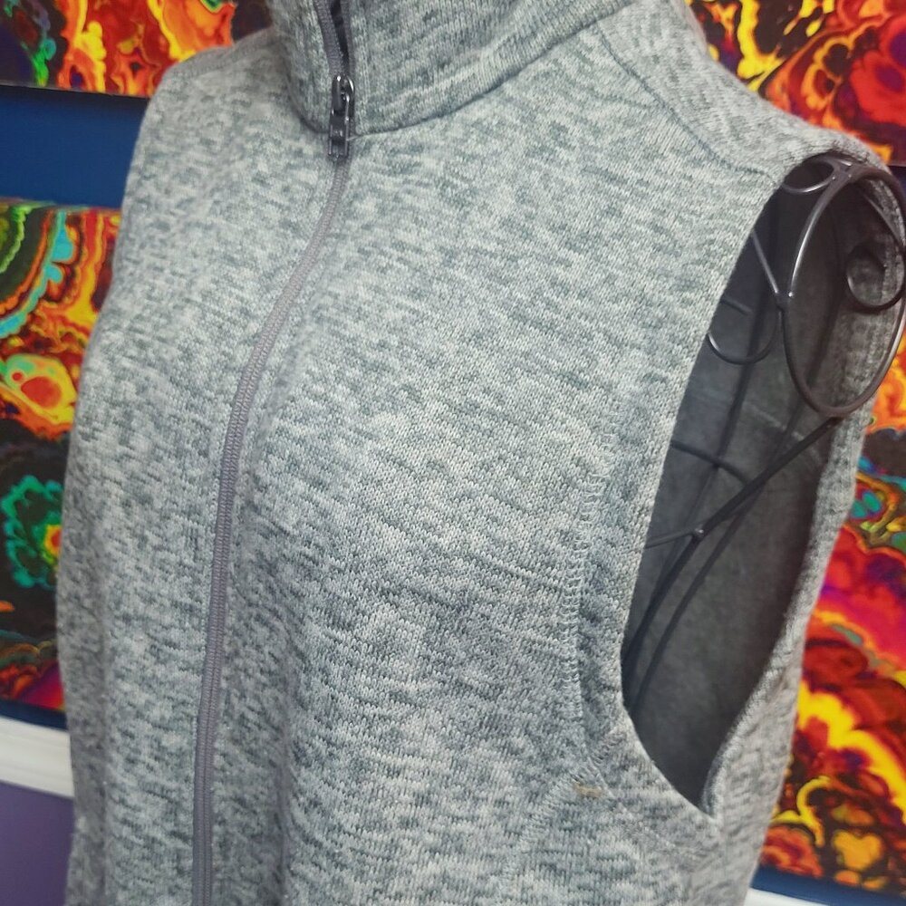 Lands’ End  Outfitters ~ Size M ~Soft Fleece ~ AntiStatic Vest ~ Excellent Condi